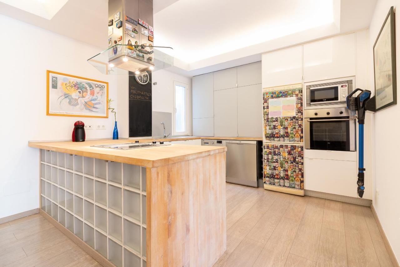 Sea & Wave Mendoza Apartment Малага Экстерьер фото